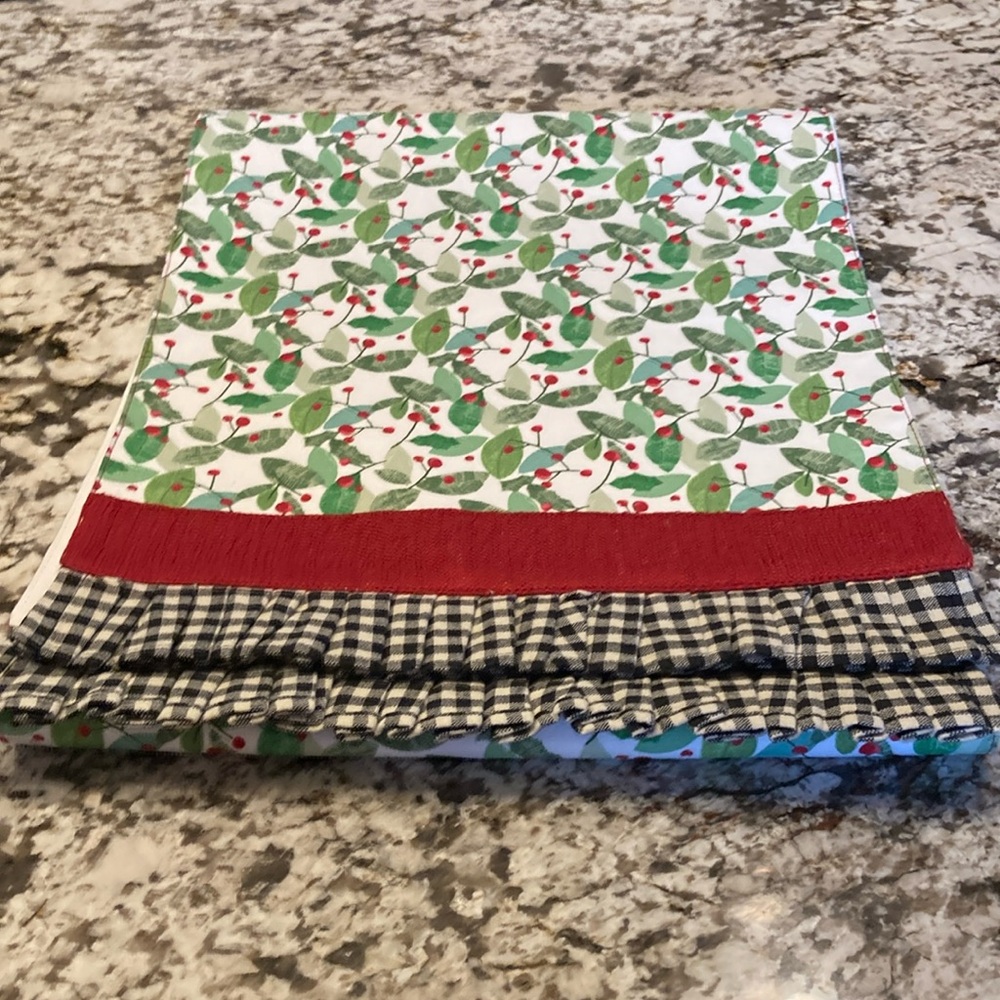 Mackenzie Childs 14x72 holly leaf gingham table runner $89